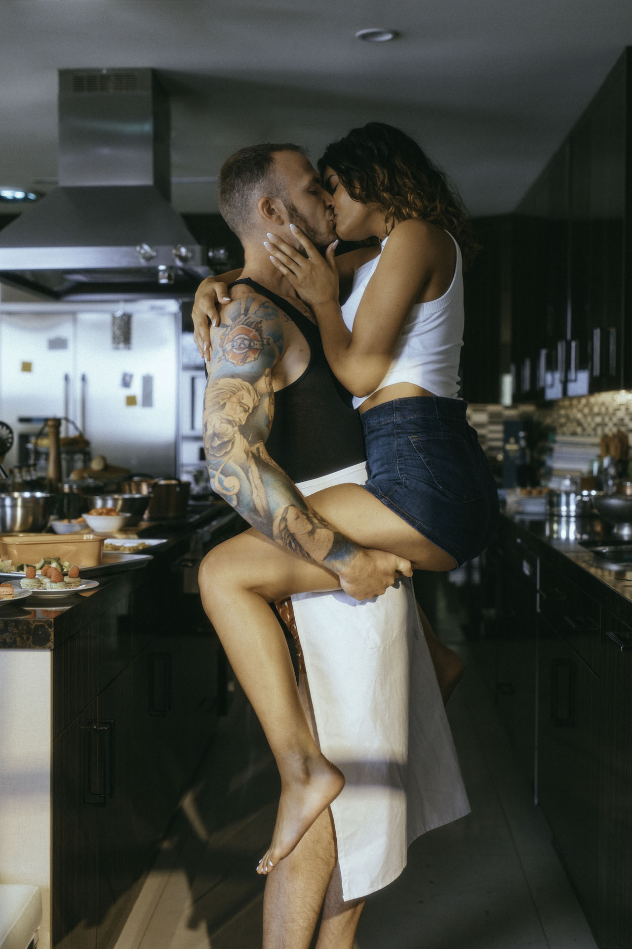 Naked Kitchen porn photos