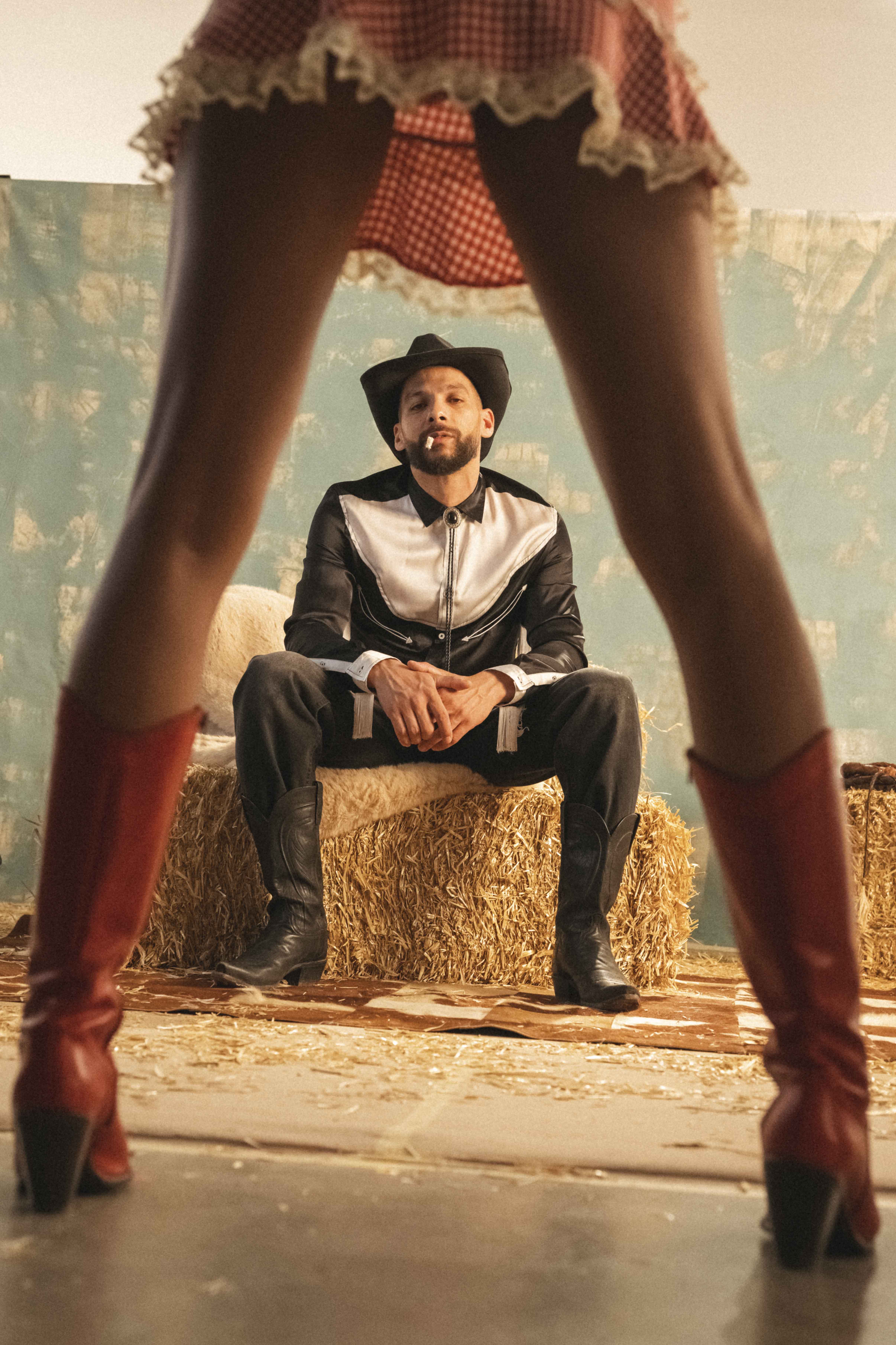 Curved Marvin - Porn Films & XXX Movies