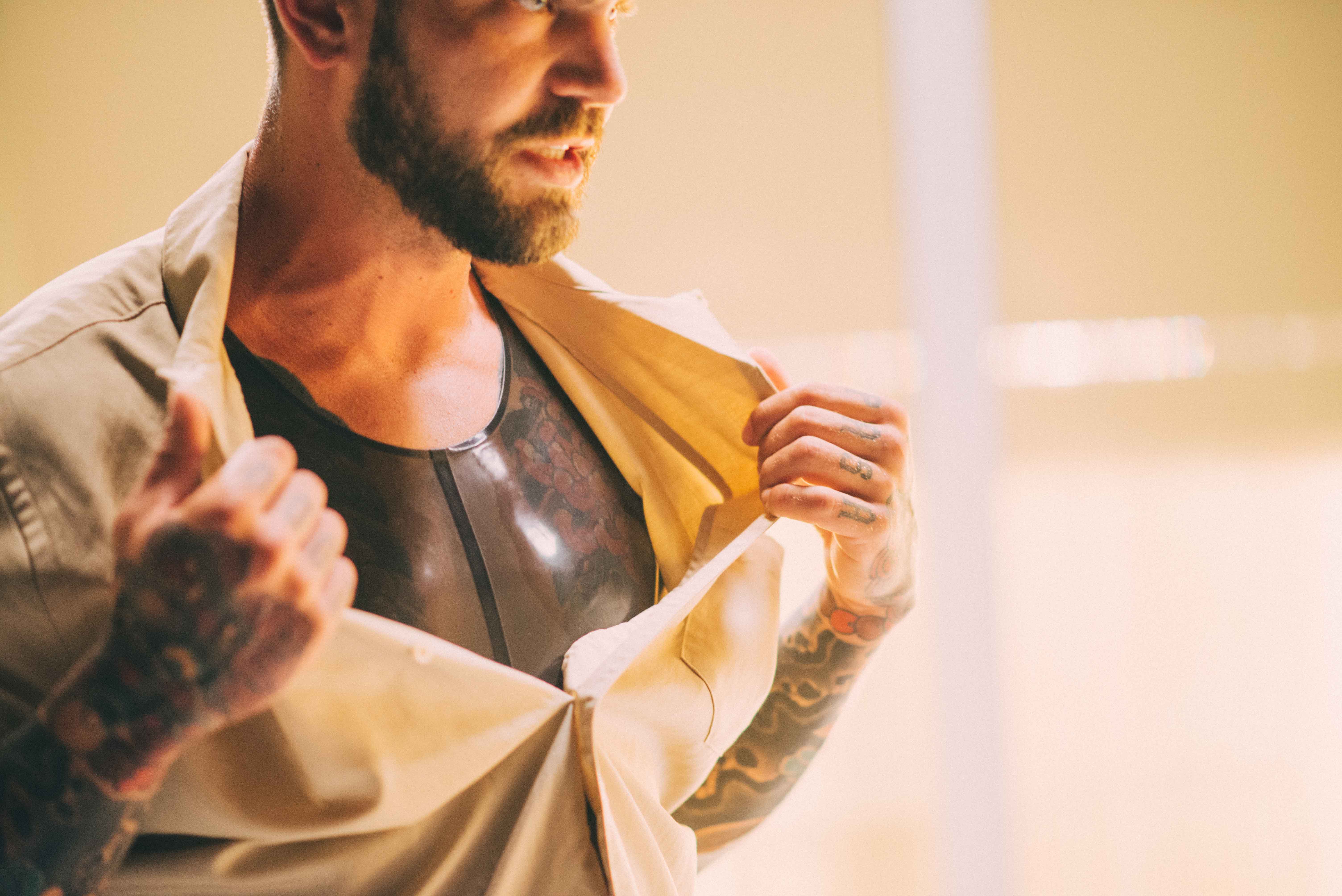 Juan Lucho porn photos