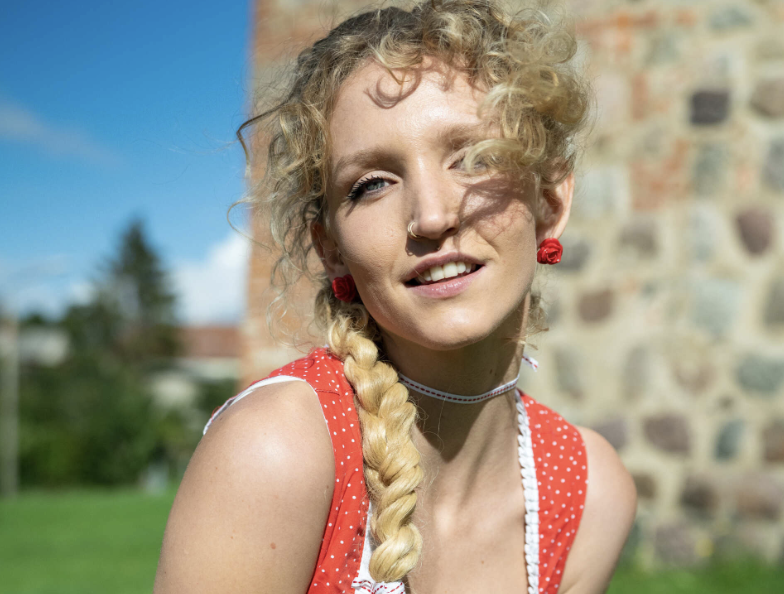 Serafina Sky - Porn Films & XXX Movies