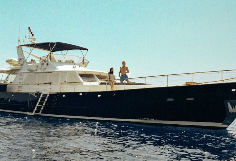 Boat Buddies with Benefits