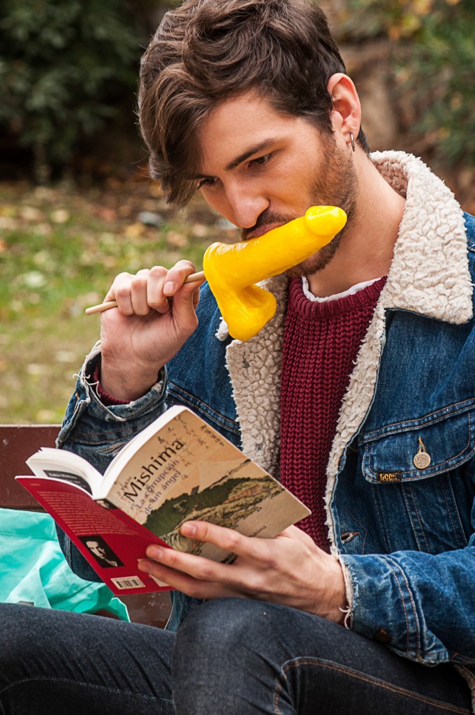 A Blowjob Is Always a Great Last-Minute Gift Idea