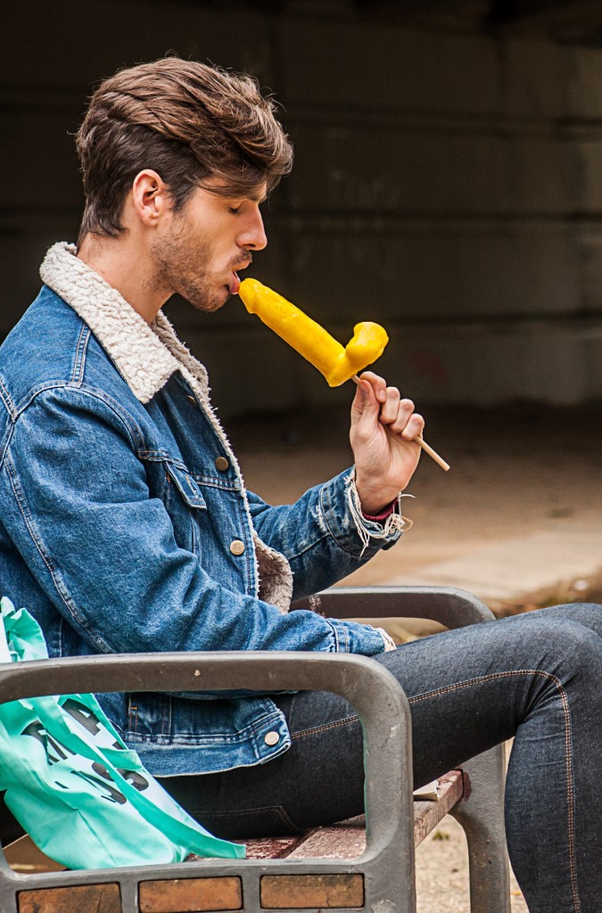 A Blowjob Is Always a Great Last-Minute Gift Idea