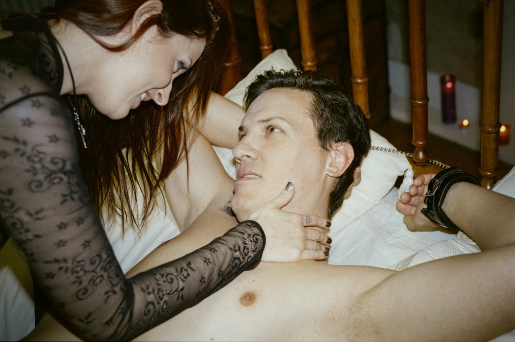 Irina Vega & Fenyx Santos  - Porn Films & XXX Movies