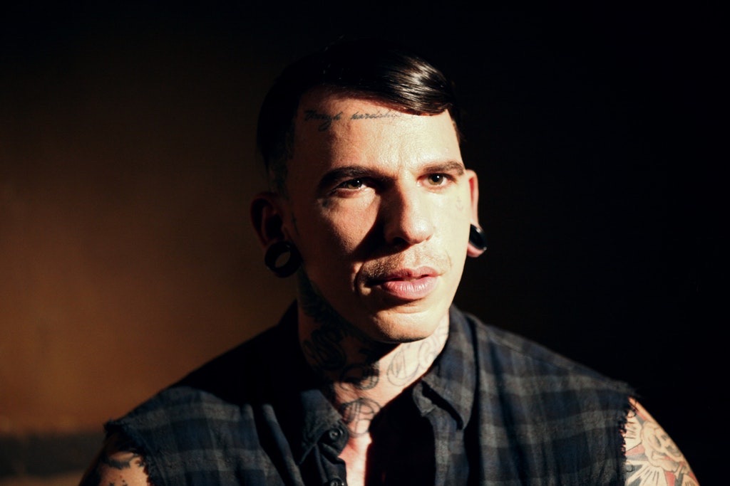 von Roháč - Porn Films & XXX Movies