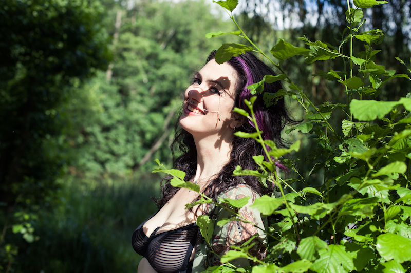 Sadie Lune - Porn Films & XXX Movies