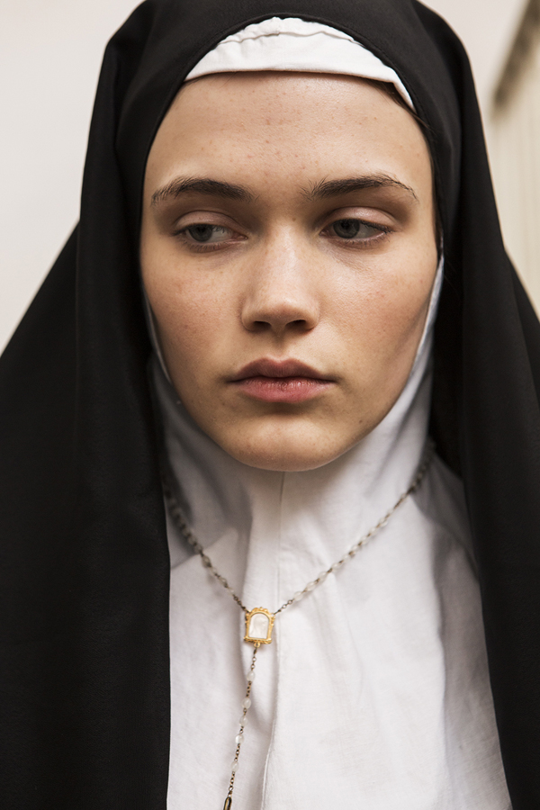 Moth  - Porn Films & XXX Movies