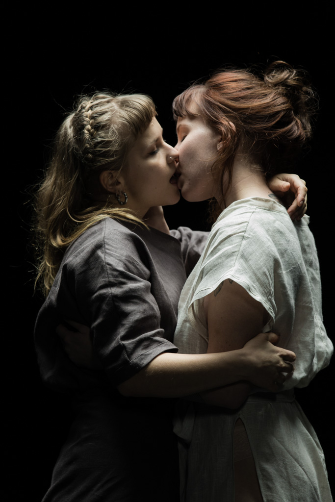 Emihurts  - Porn Films & XXX Movies