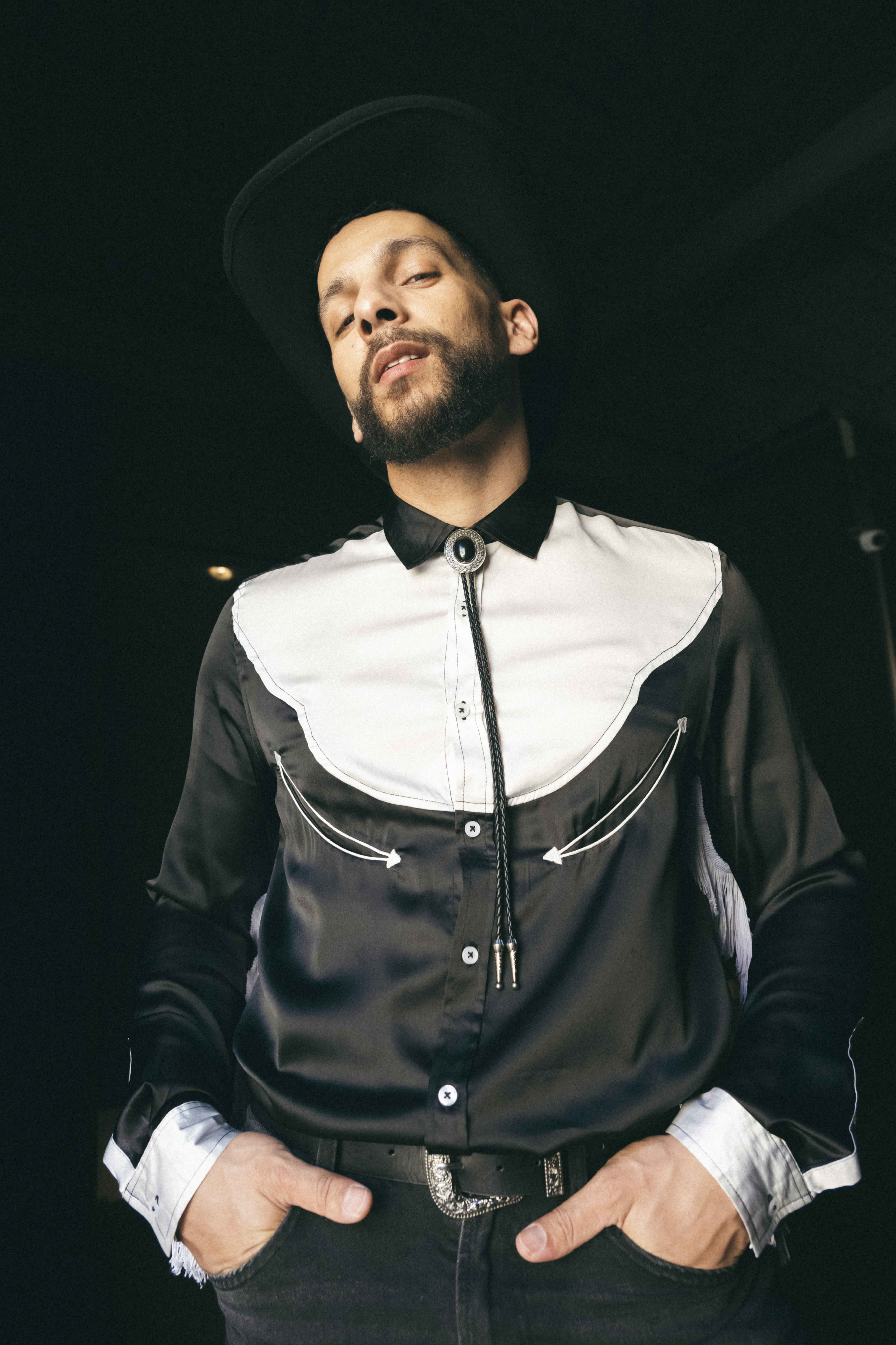 Curved Marvin - Porn Films & XXX Movies