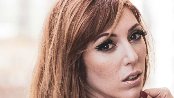 Lauren Phillips Lauren Phillips
