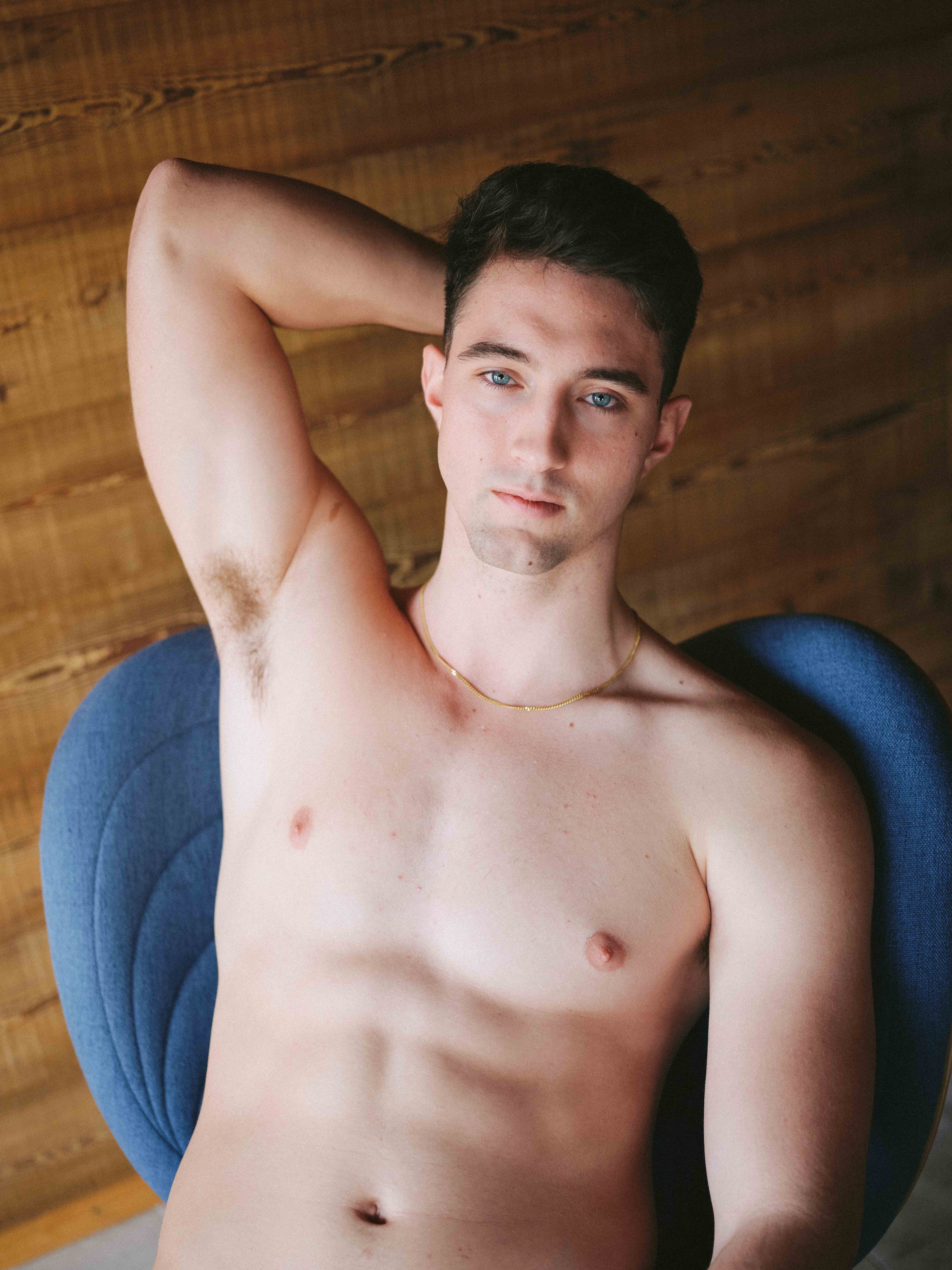 Sledging with Migi & Jimmy