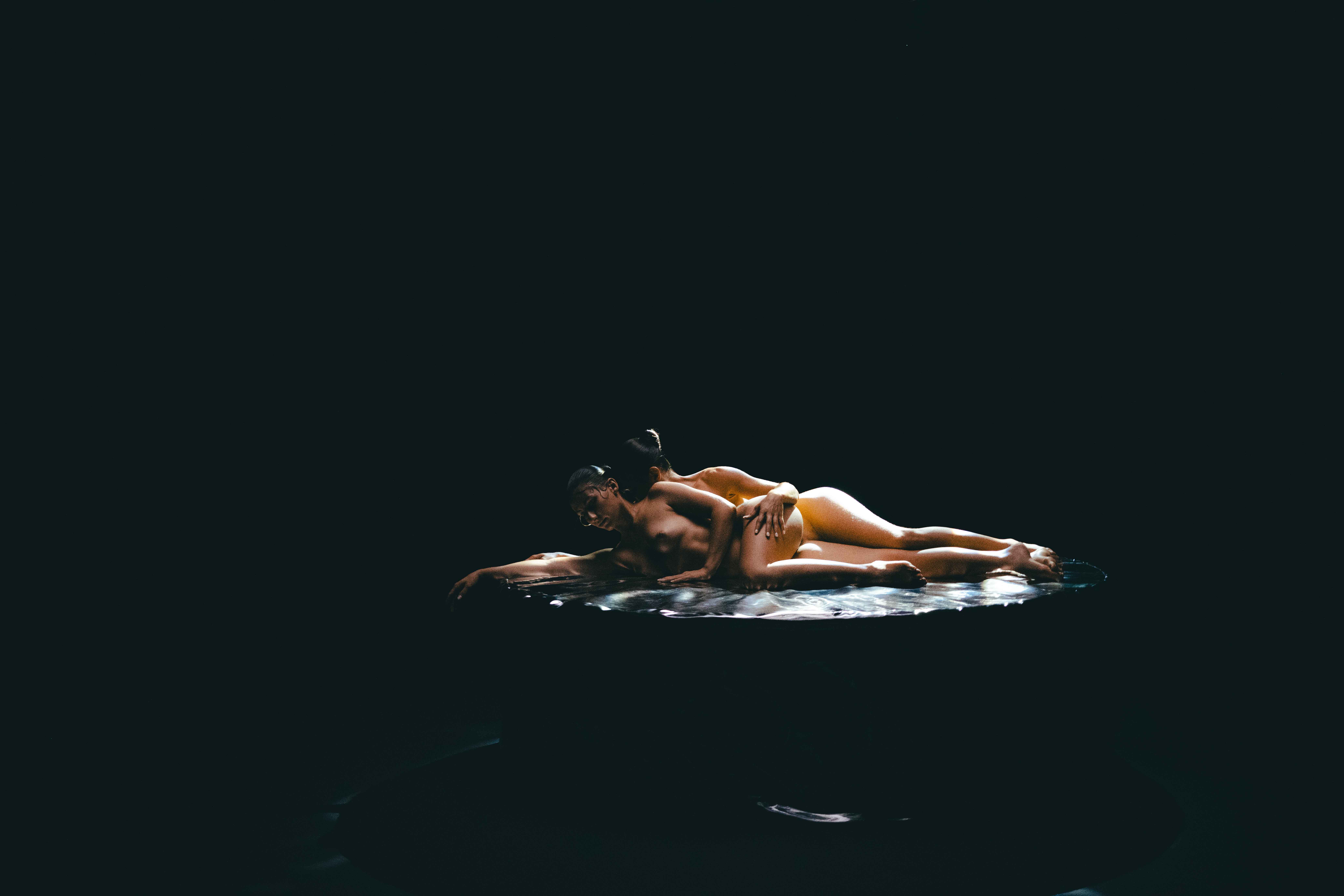 Dancing on My Own