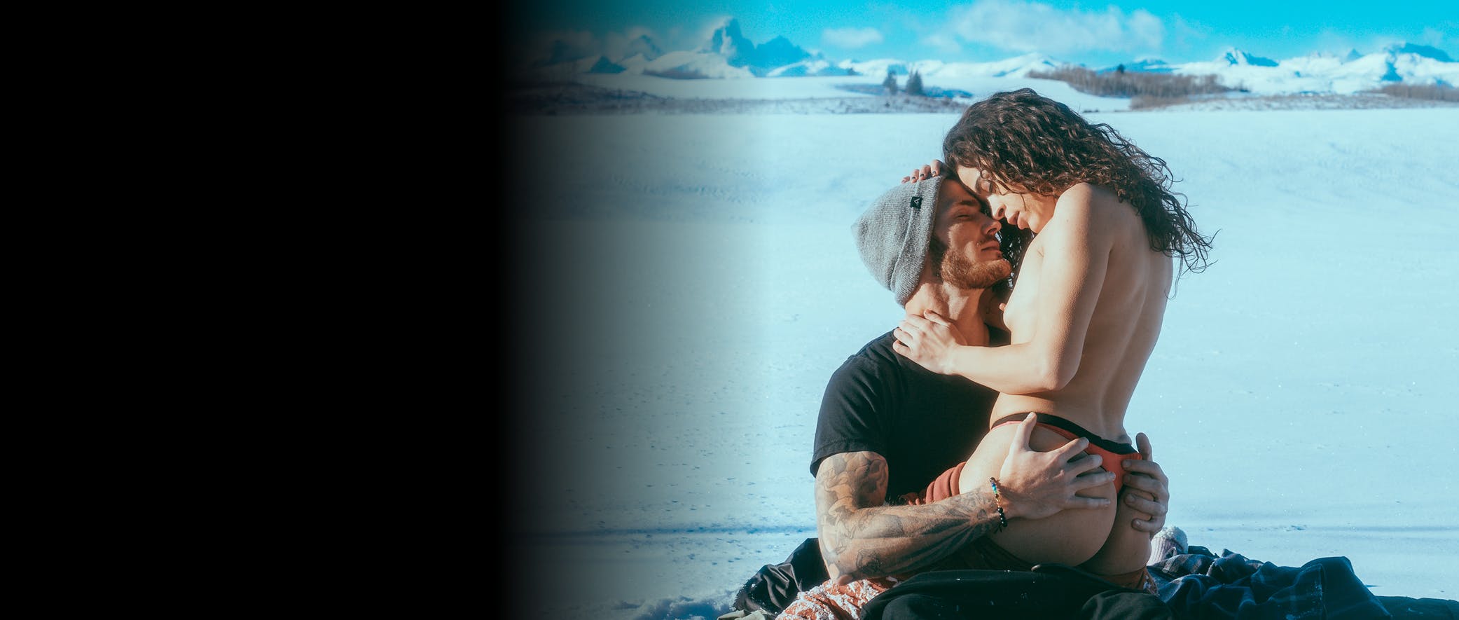 Қазақ әйелдерінің жалаңаш суреті