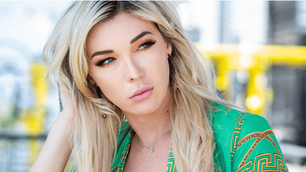 Aubrey Kate Aubrey Kate