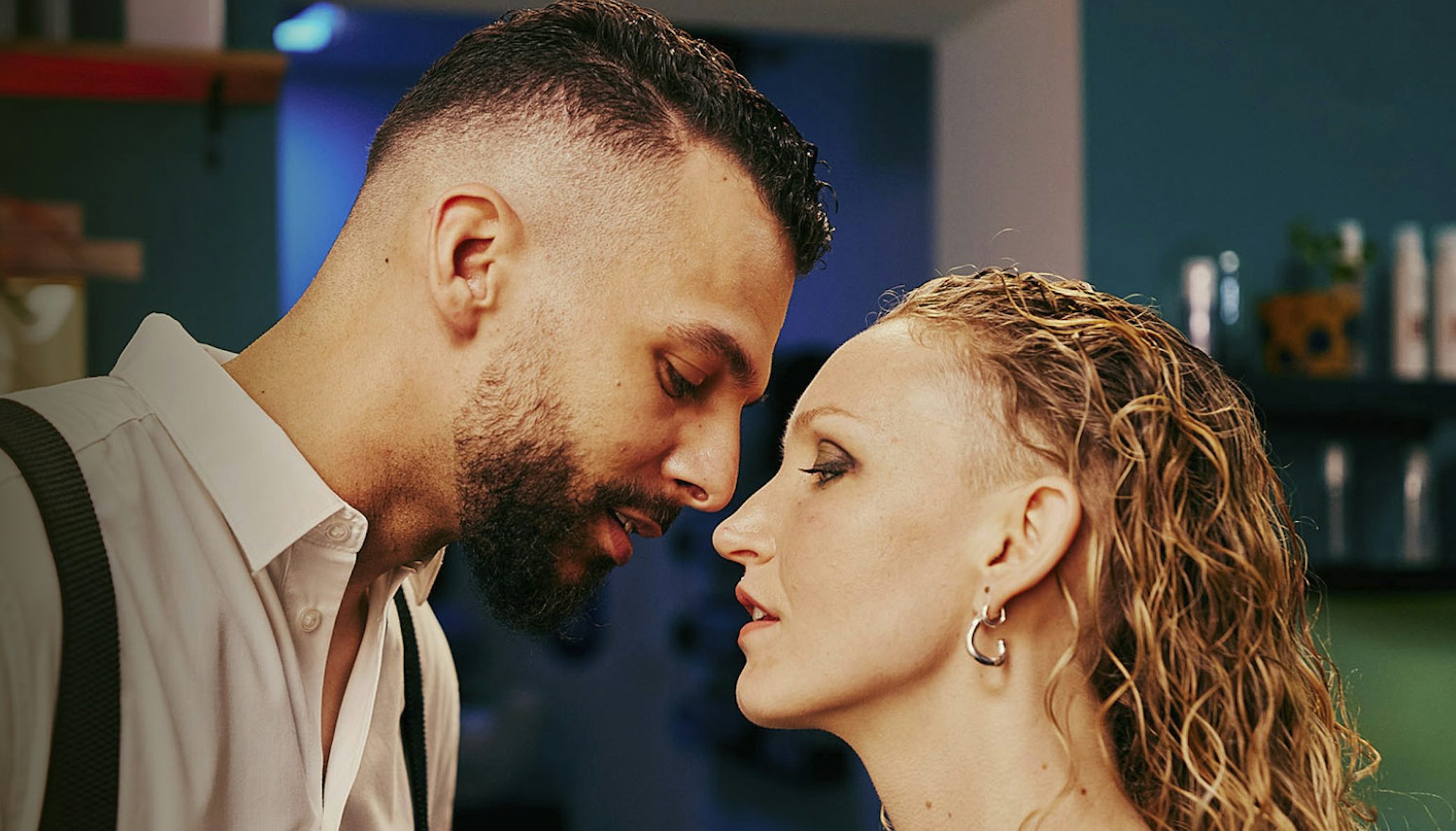 Trailer Head and Legs Trailer Head and Legs