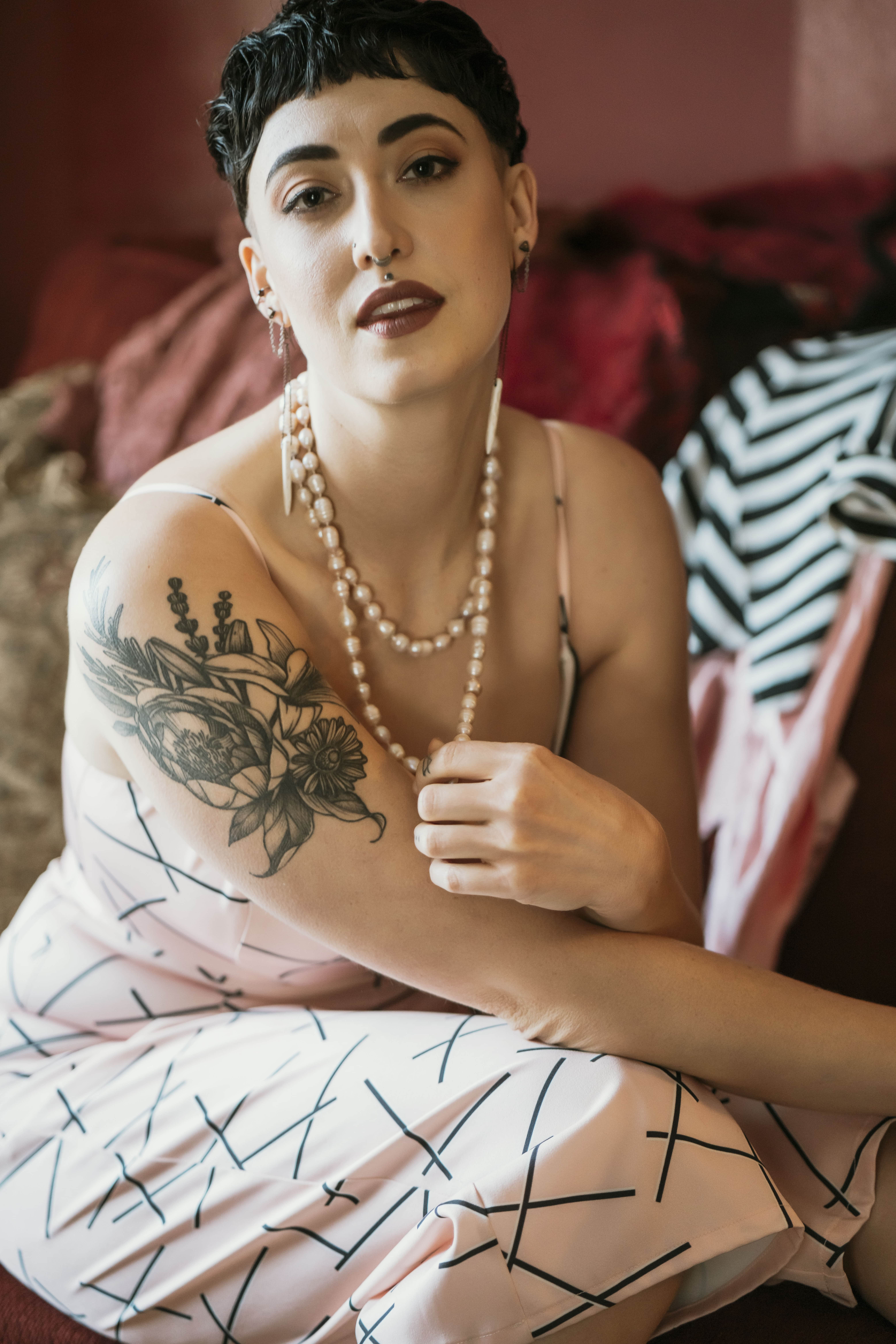 Dadi Iris - Porn Films & XXX Movies