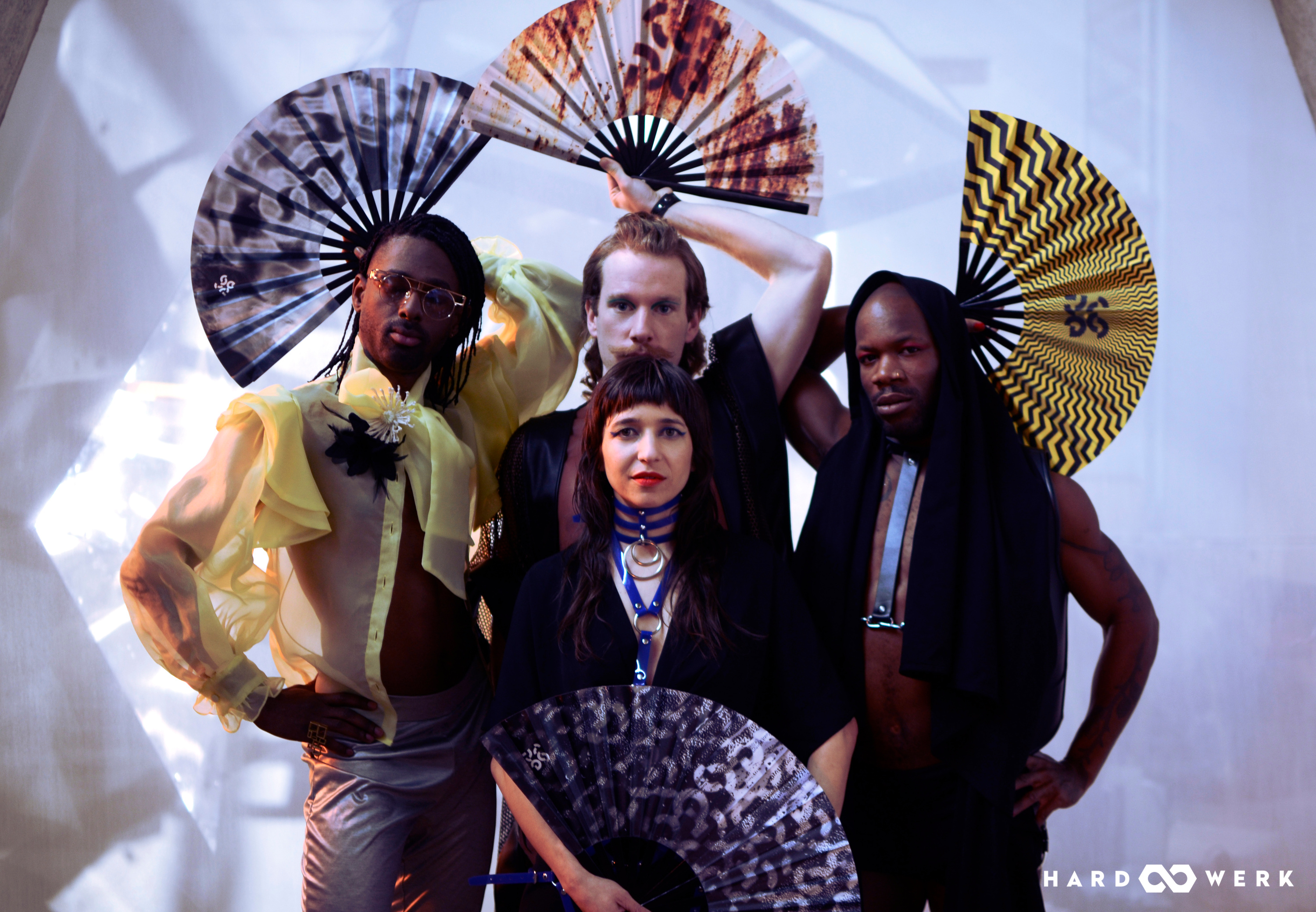 2BANG PAULITA PAPPEL