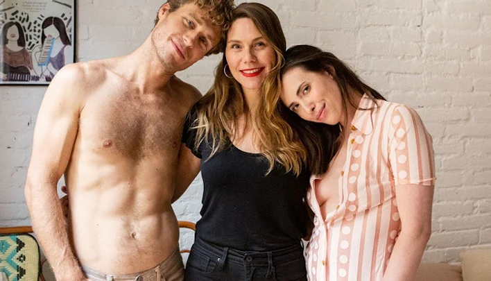 Behind the scenes: The Intern Behind the scenes: The Intern