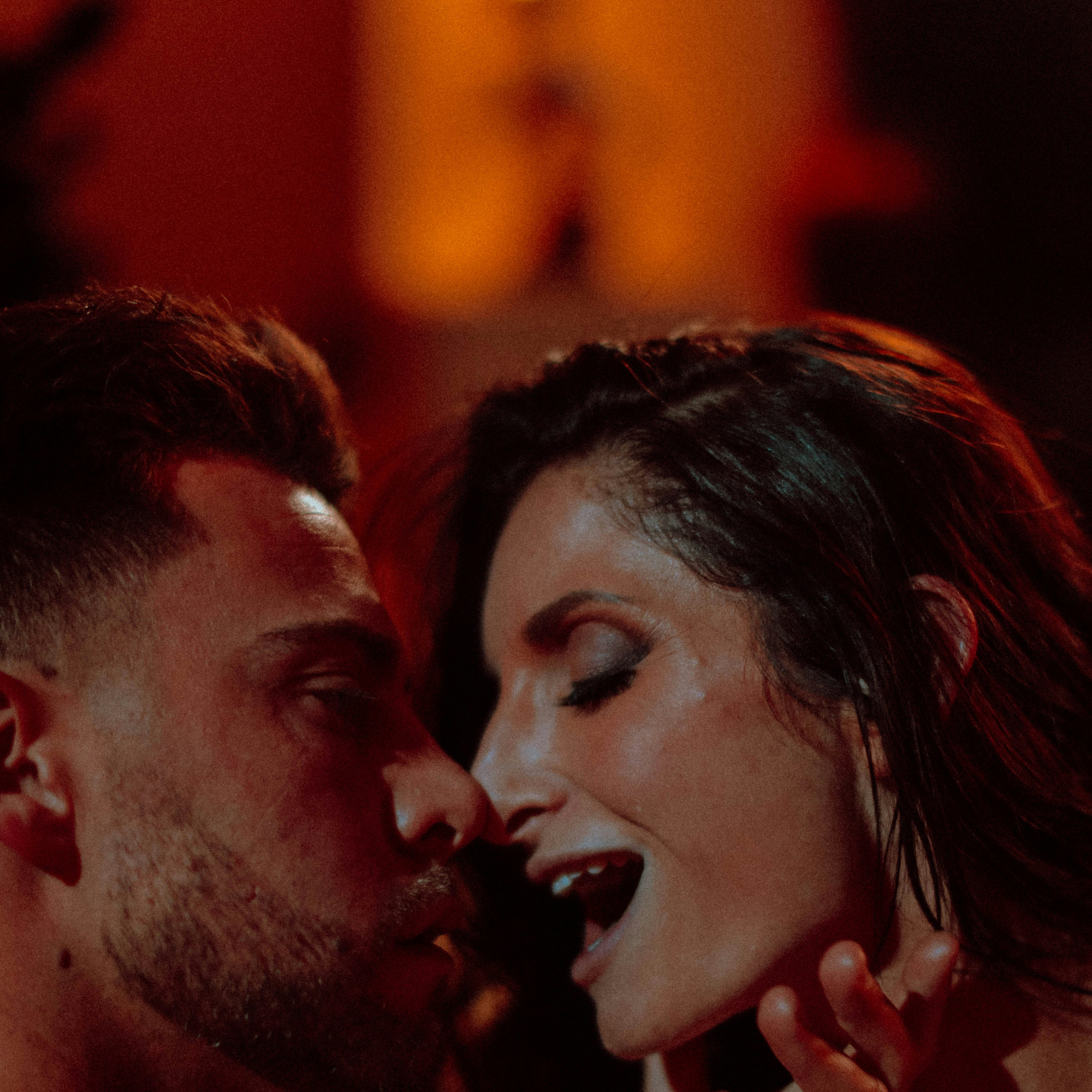 Lost in L.A. porn photos Lost in L.A. porn photos