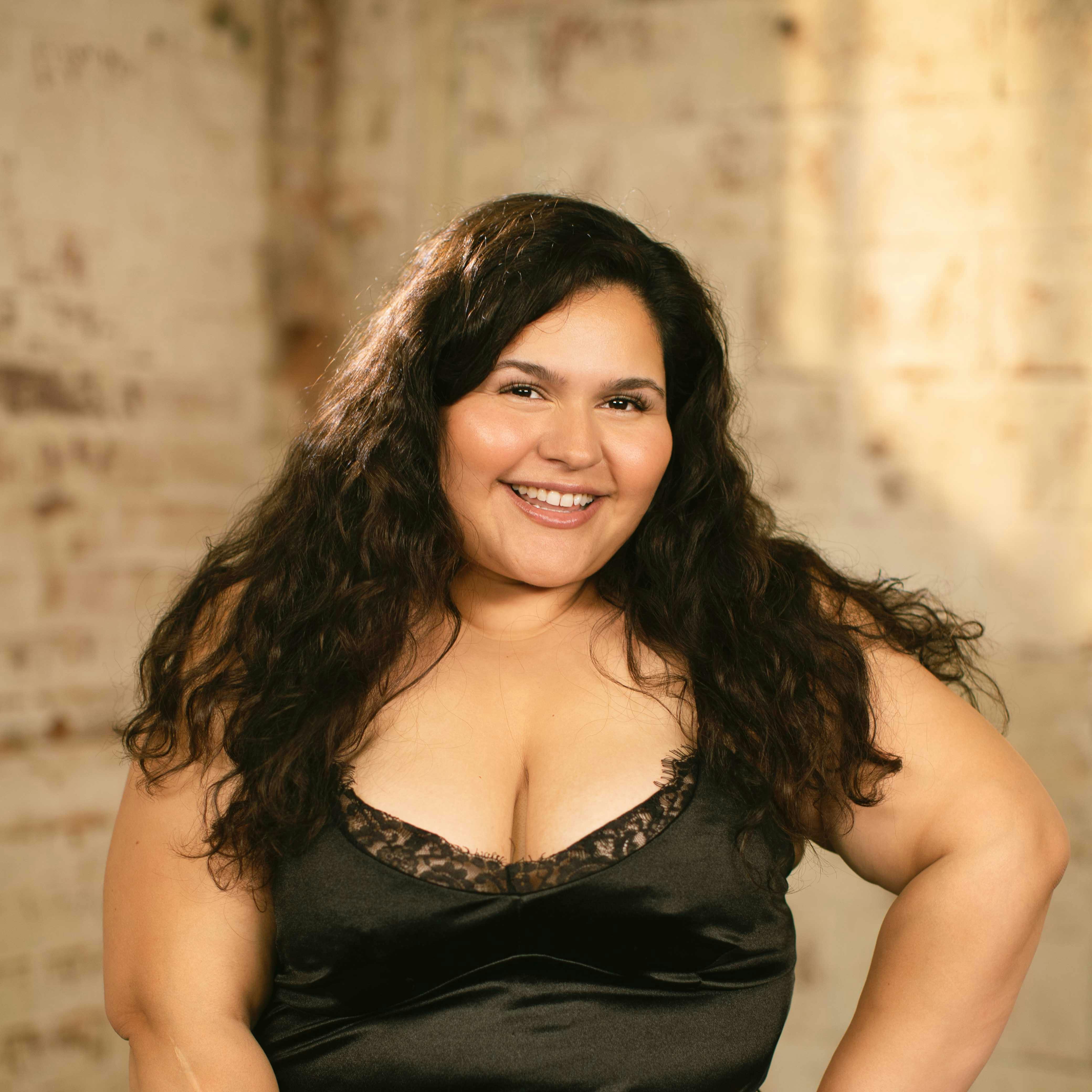 Yalangoch xotinlar dacha fotosurati Tranny uning katta xoroz soradi