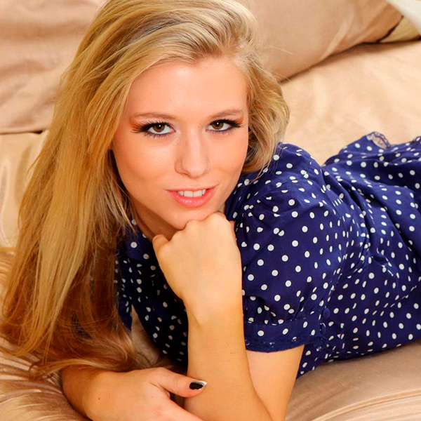 Michelle Moist - Porn Films & XXX Movies