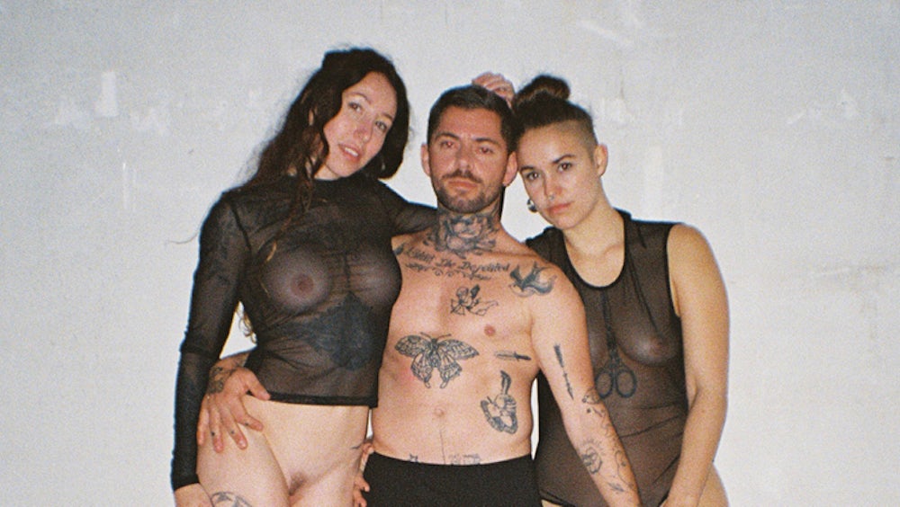 Article trailer from XConfessions: Ink Addiction Article trailer from XConfessions: Ink Addiction