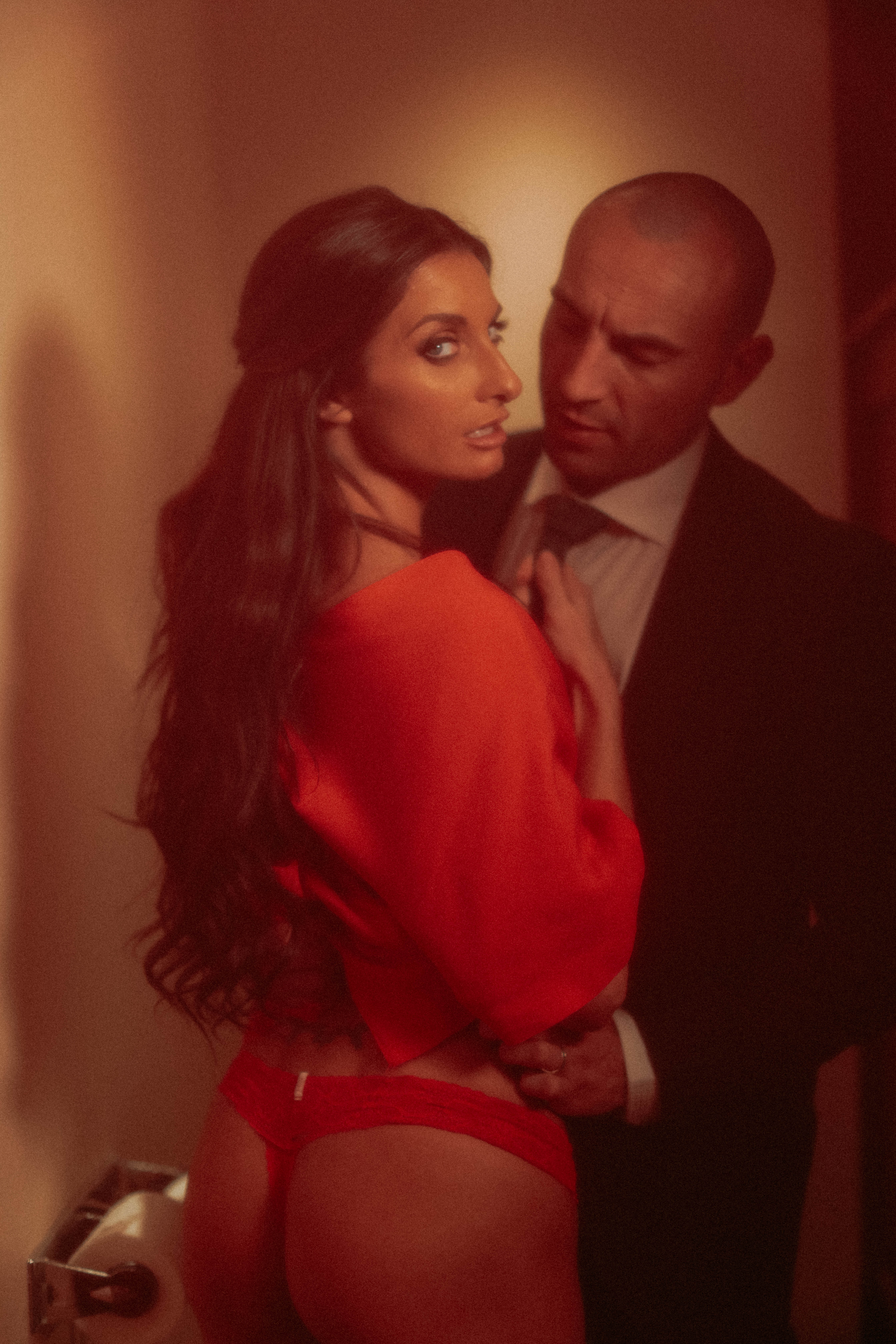 Lost in L.A.  porn photos